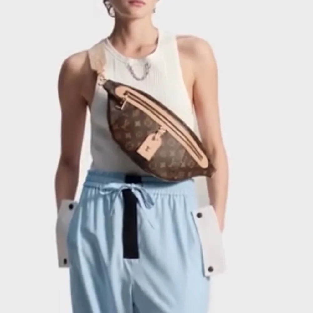 Louis Vuitton Monogram High Rise Bag - Picture 4 of 13